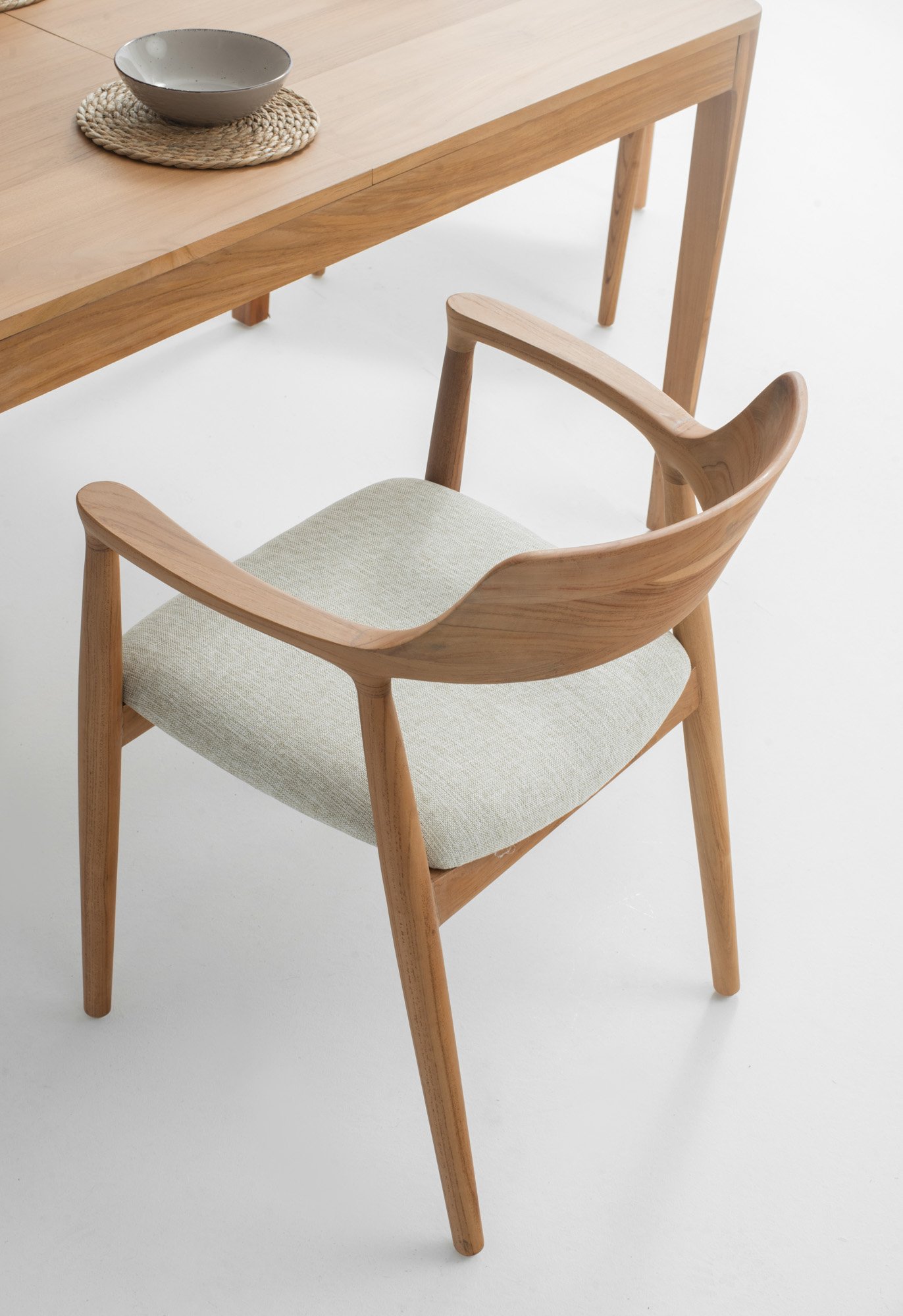 EXTENSION INDOOR DINING TABLE&HIROSHIMA CHAIR Thumbnail